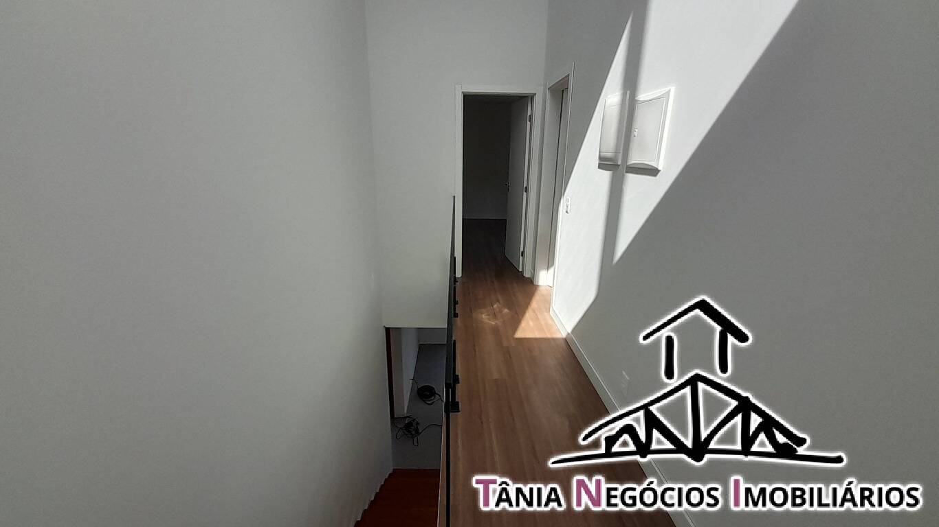 Casa à venda com 3 quartos, 180m² - Foto 10