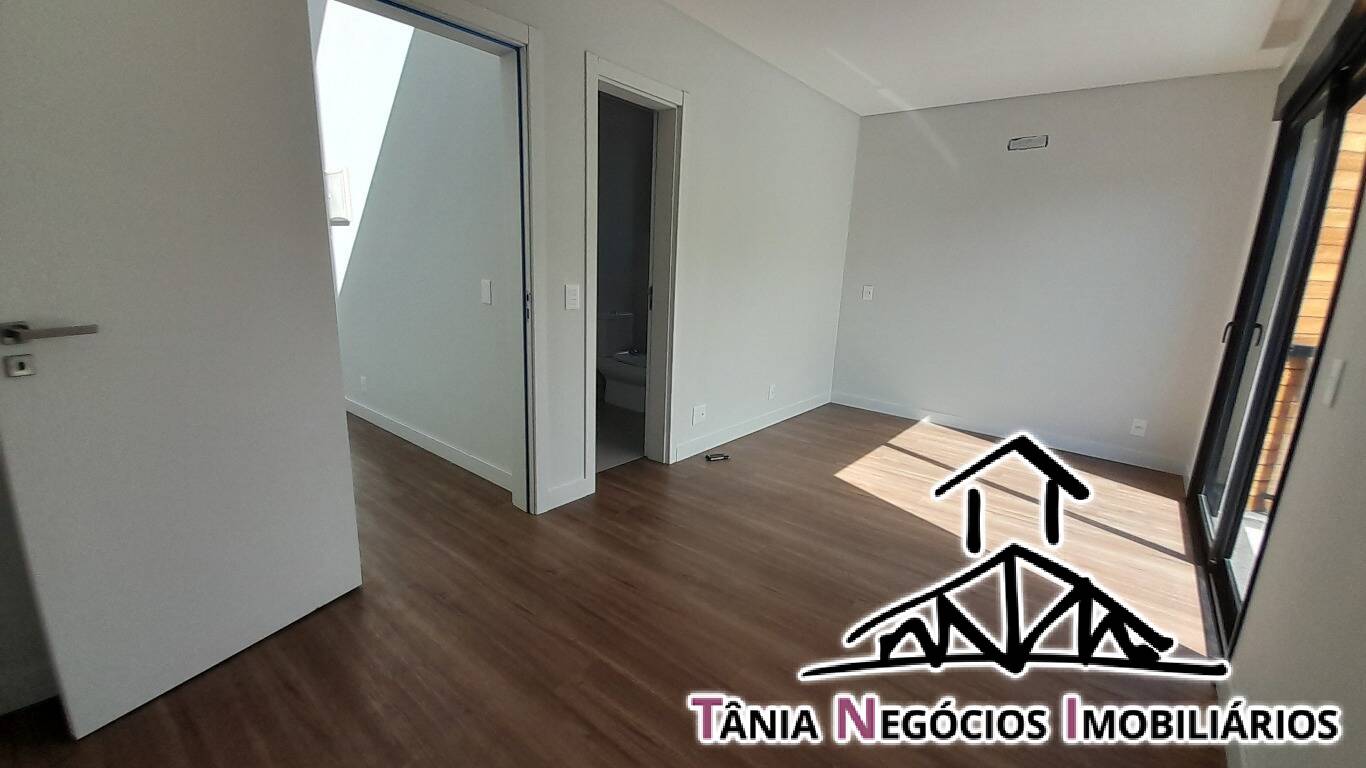 Casa à venda com 3 quartos, 180m² - Foto 29