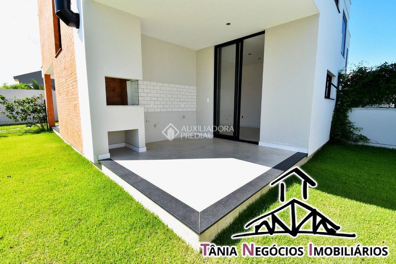 Casa à venda com 3 quartos, 149m² - Foto 9