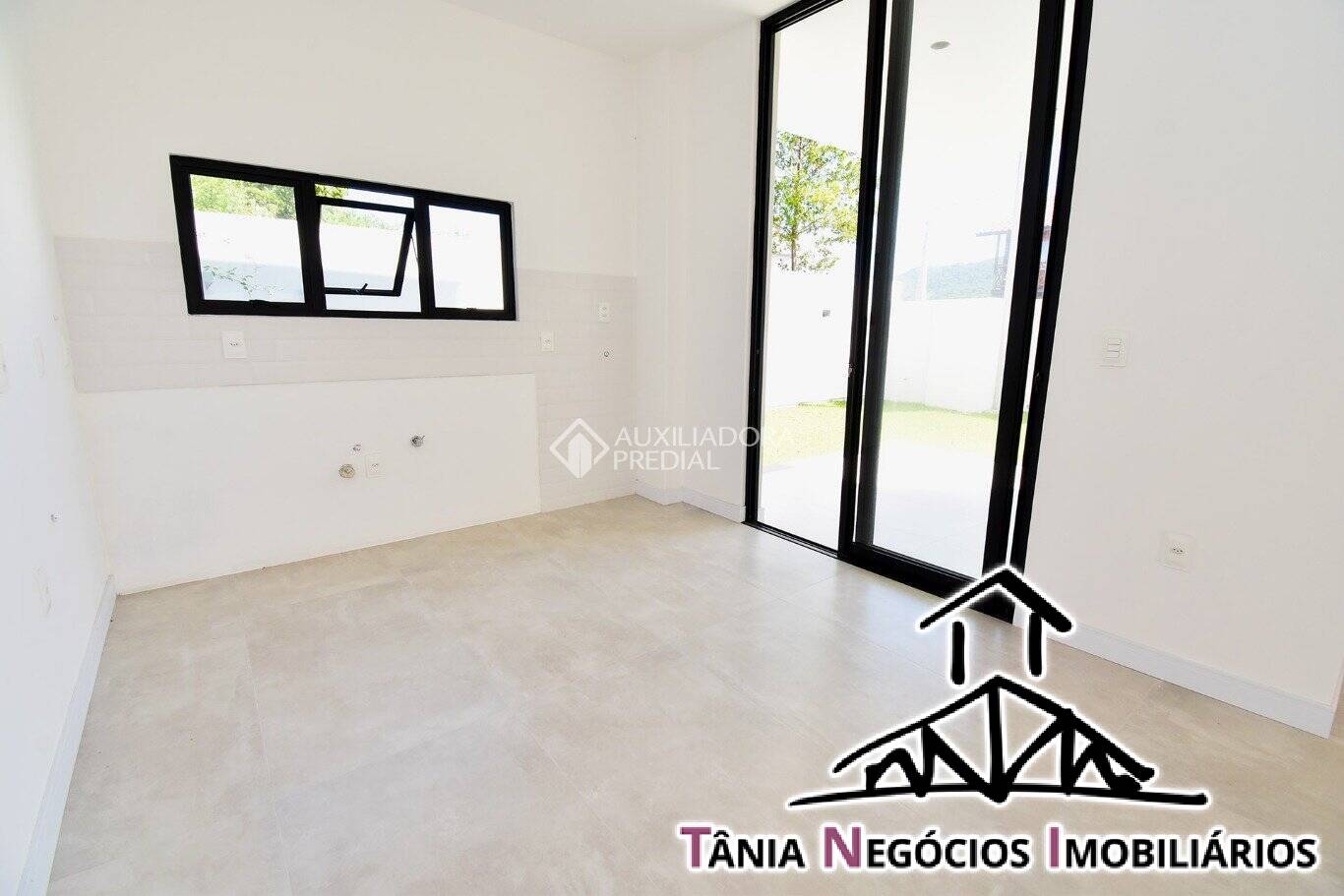 Casa à venda com 3 quartos, 149m² - Foto 36